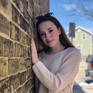 Meet your Posher, Alison